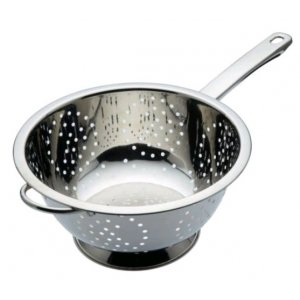Дуршлаг нерж. с ручкой на ножке 24 см