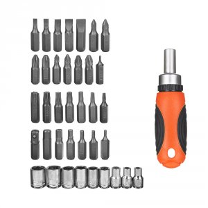 Отвертка с набором бит и головок ЕРМАК 38 предметов