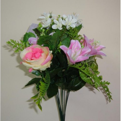 Букет бутонов роз с лилиями 9гр. 40см